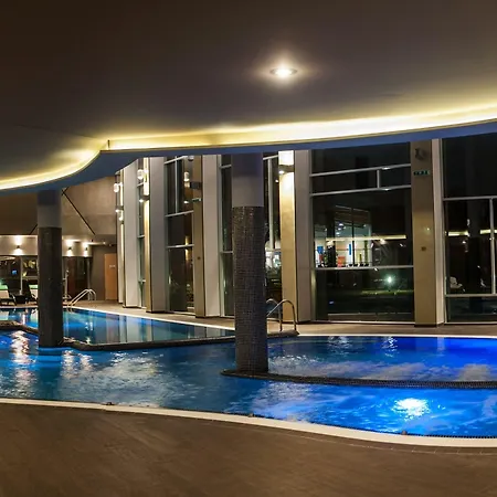 Azur Hotel
