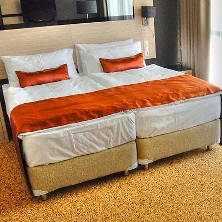 Hotel Azur 3*